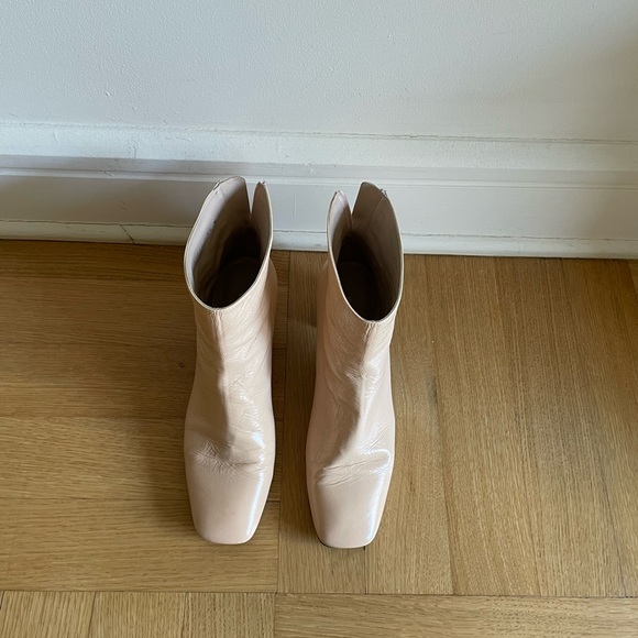 Stuart Weitzman patent leather ankle boots - Picture 2 of 6